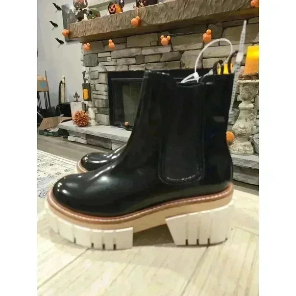 Gianni Bini Women's Black Chunky Lug Sole Ankle Booties Size 9 Grunge Goth NWT - Picture 5 of 9